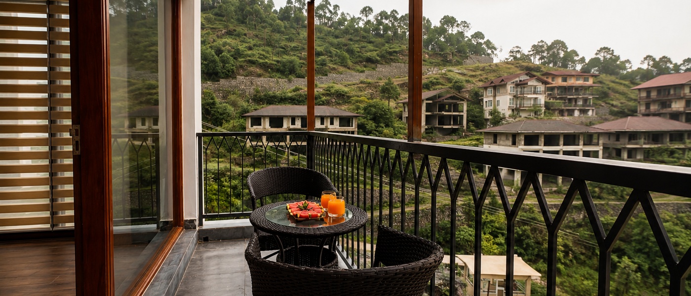 Jacuzzi_Suite_10_1400x600