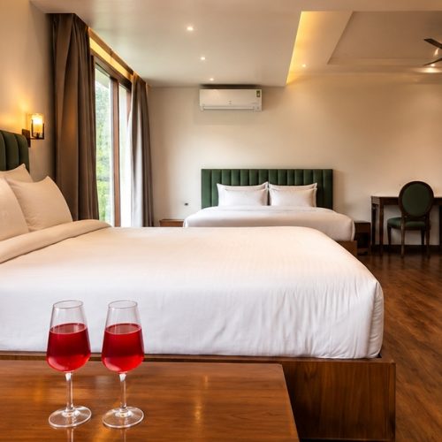 Family_Jacuzzi_Suite_06_1400x600