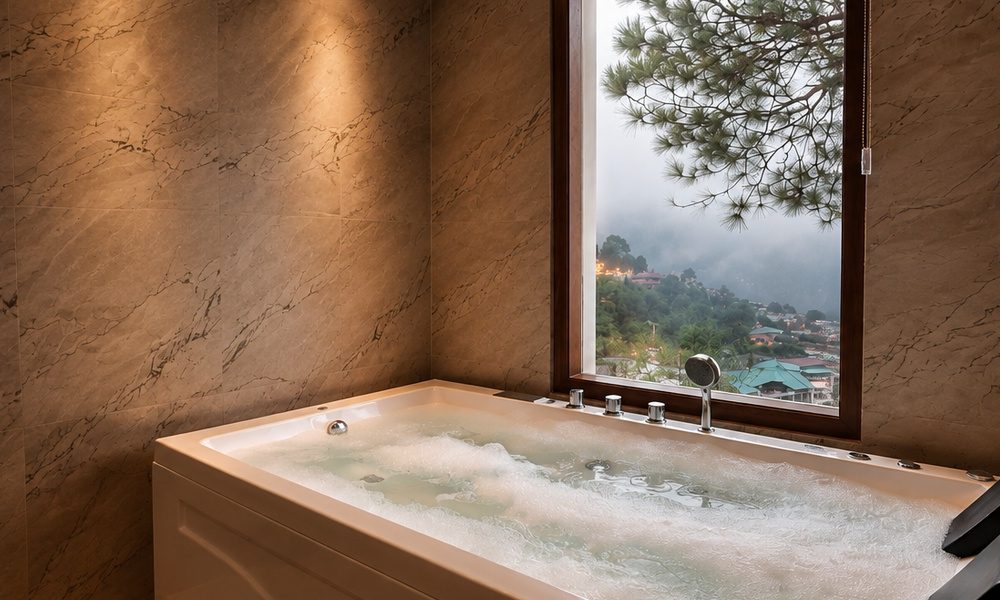 Family_Jacuzzi_Suite_07_1400x600